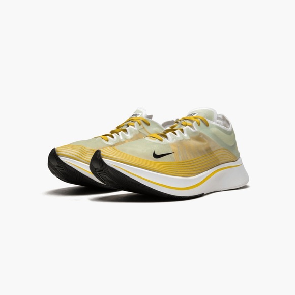 Nike ZOOM FLY SP "Dark Citron" Running Shoes - Picture 3 of 8